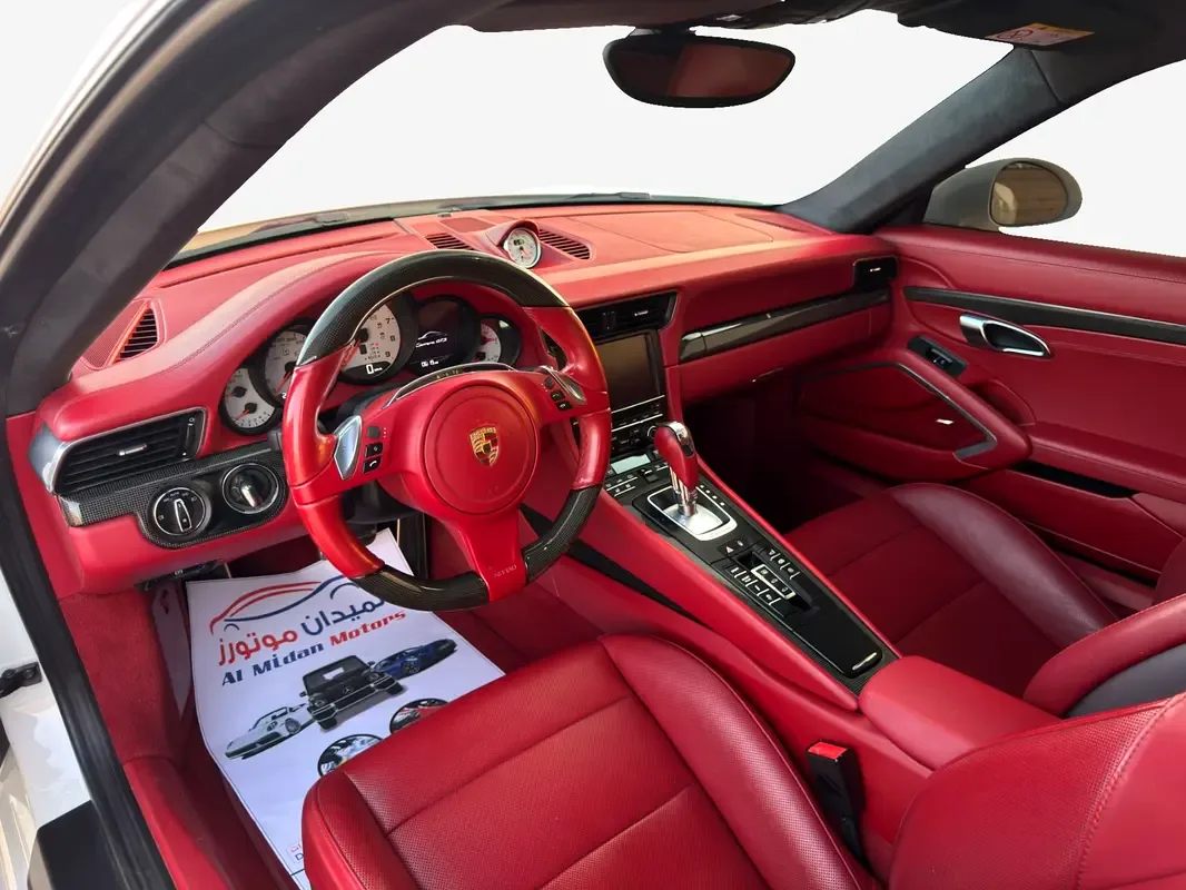 Porsche 911 GTS 3.0 PDK (450 hp) - 3