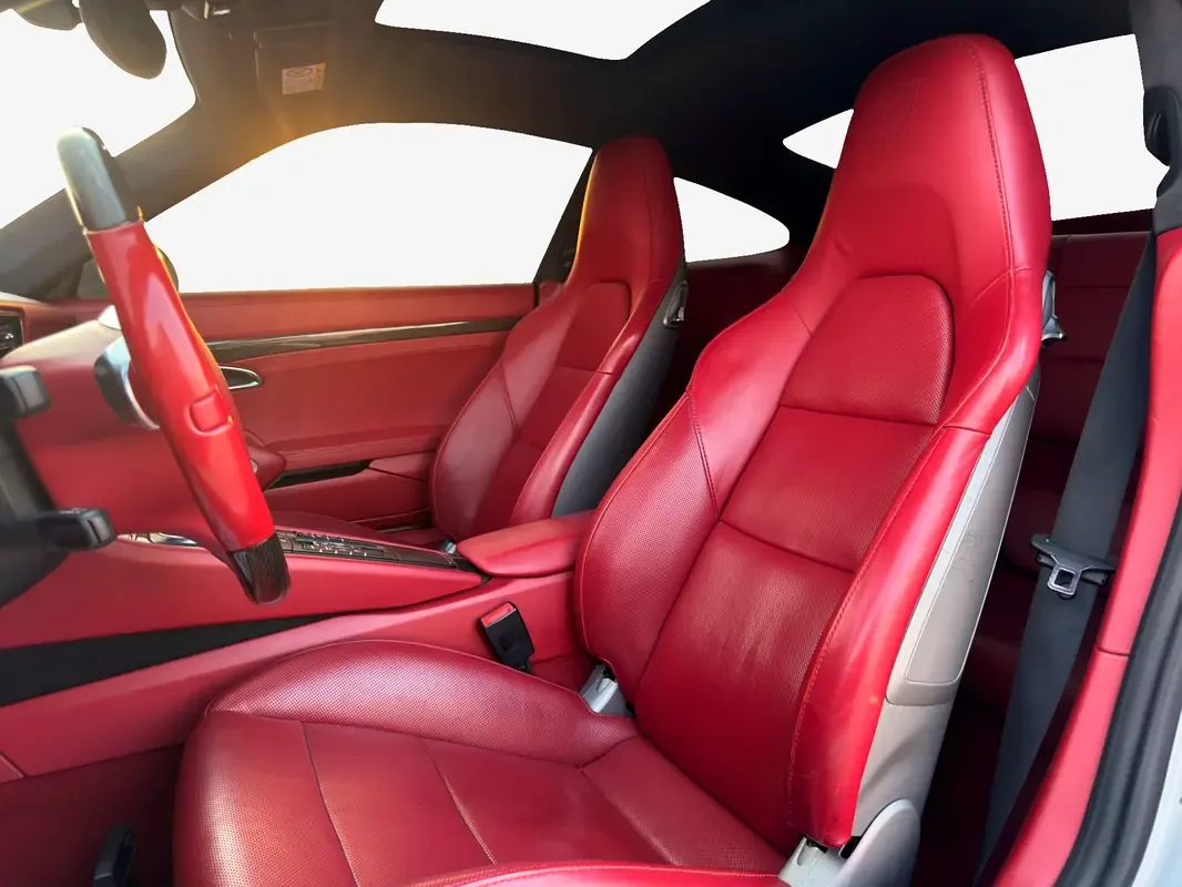 Porsche 911 GTS 3.0 PDK (450 hp) - 4