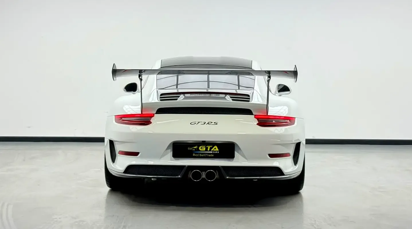 Porsche 911 RS 4.0 PDK (520 حصان) - 6