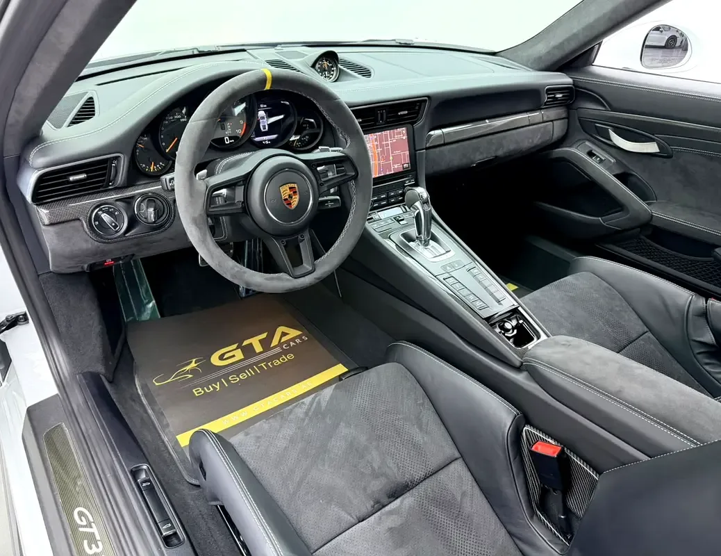 Porsche 911 RS 4.0 PDK (520 حصان) - 9