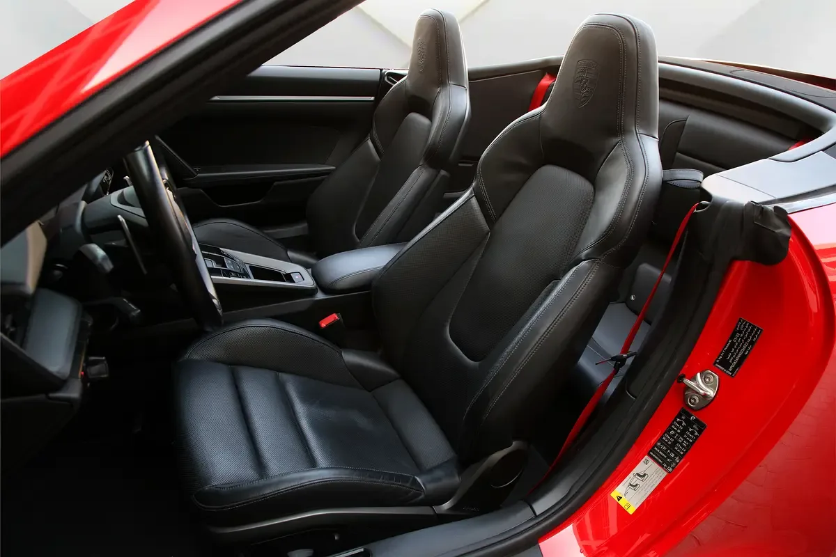 Porsche 911 S 3.0 PDK (450 حصان) - 12