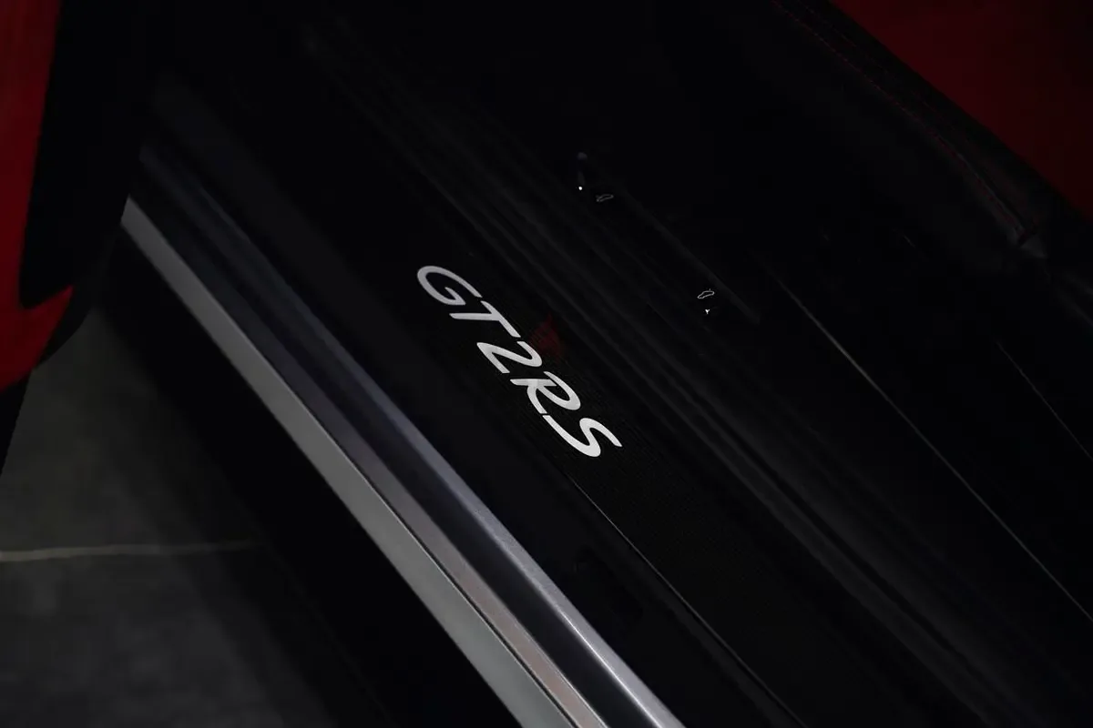 Porsche 911 S 3.0 PDK (450 hp) - 12