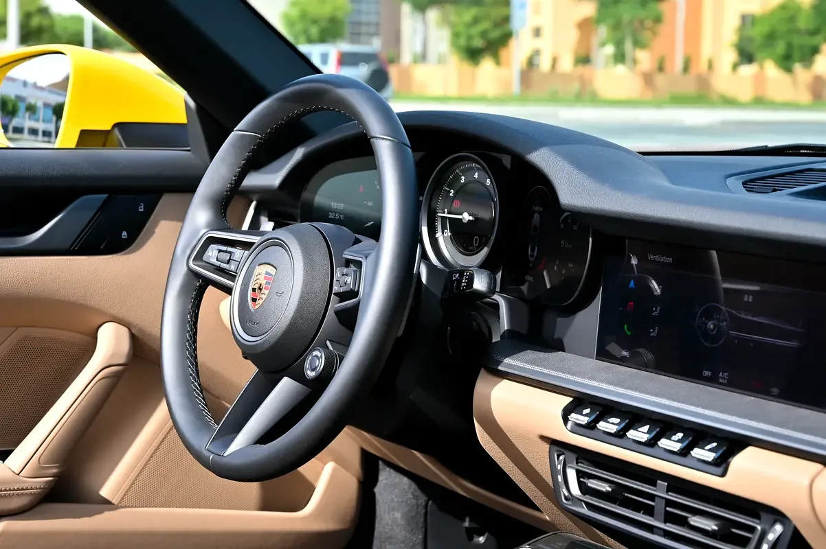 Porsche 911 S 3.0 PDK (450 hp) - 17
