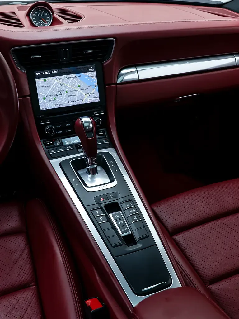 Porsche 911 S 3.0 PDK (450 hp) - 17