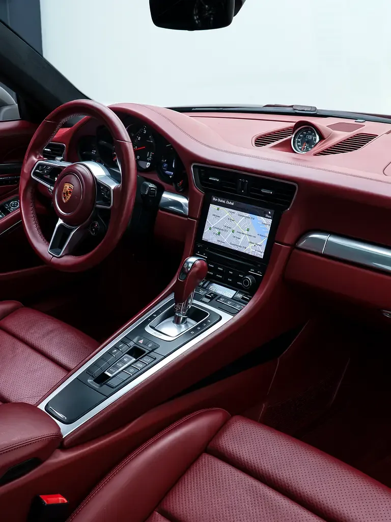 Porsche 911 S 3.0 PDK (450 hp) - 15