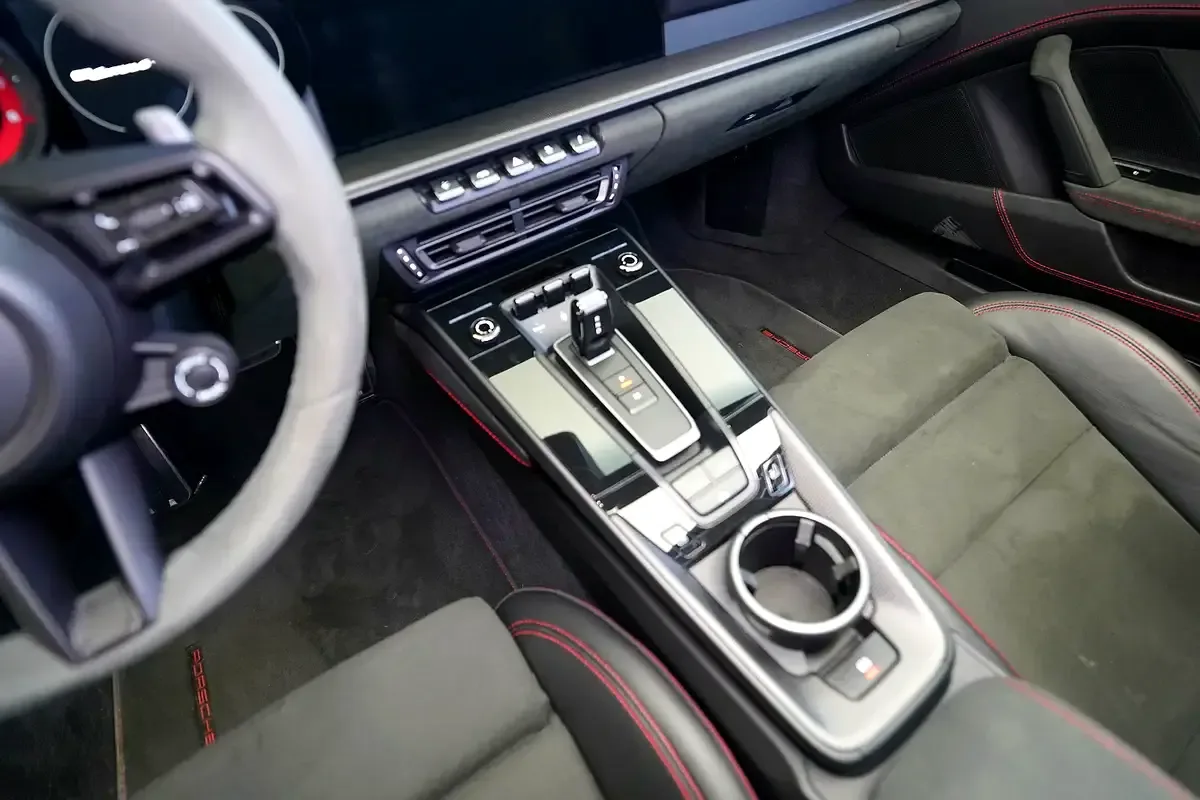 Porsche 911 S 3.0 PDK (450 hp) - 9
