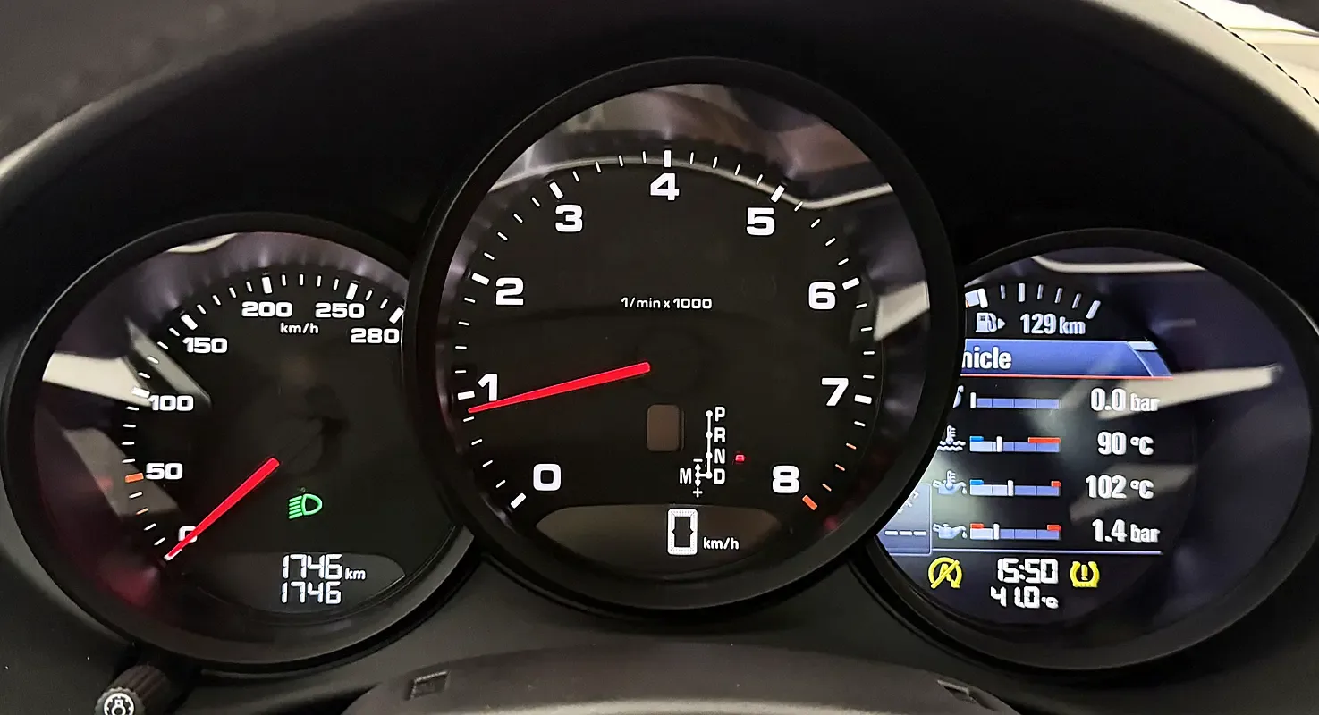 Porsche Boxster 2.5 PDK (365 hp) - 18