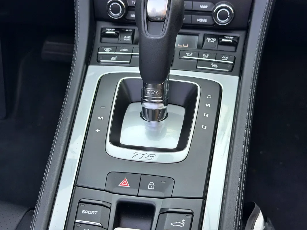 Porsche Boxster 2.5 PDK (365 hp) - 20
