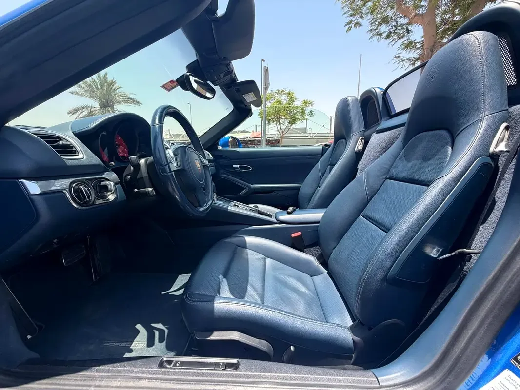 Porsche Boxster 2.7 PDK (265 hp) - 17