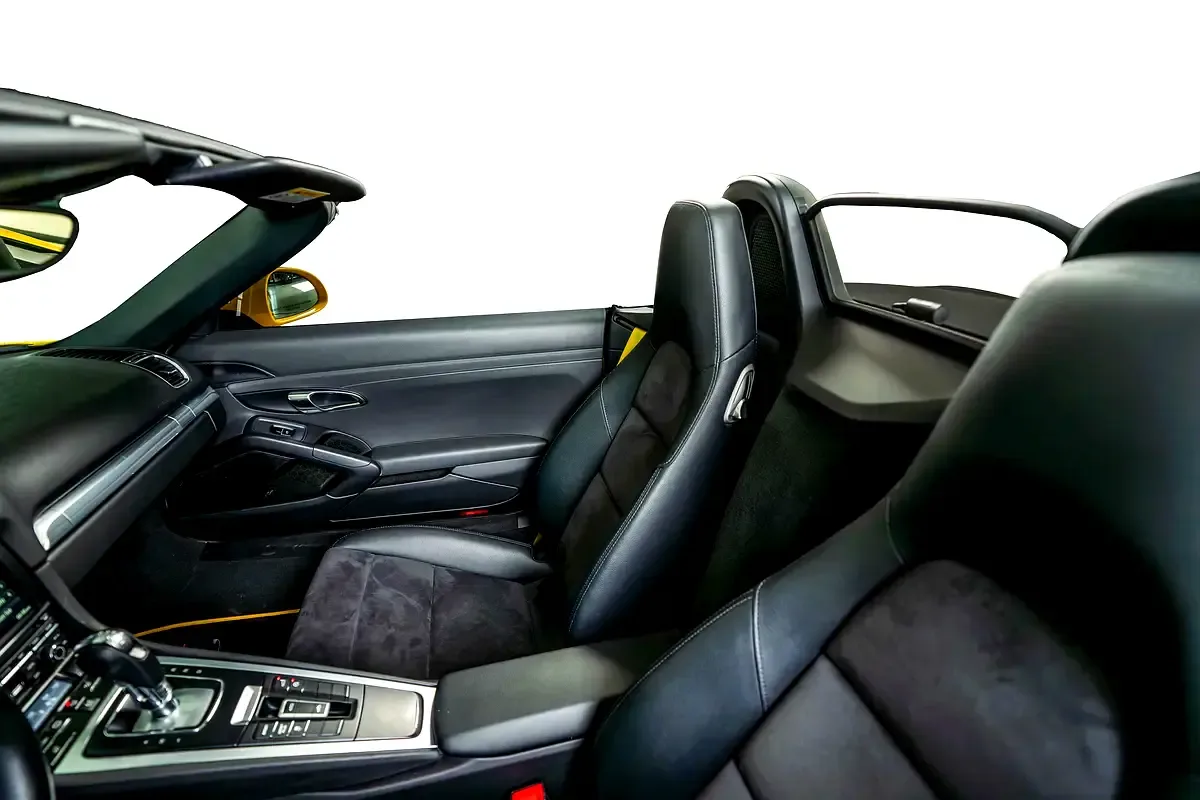 Porsche Boxster 2.7 PDK (265 حصان) - 16