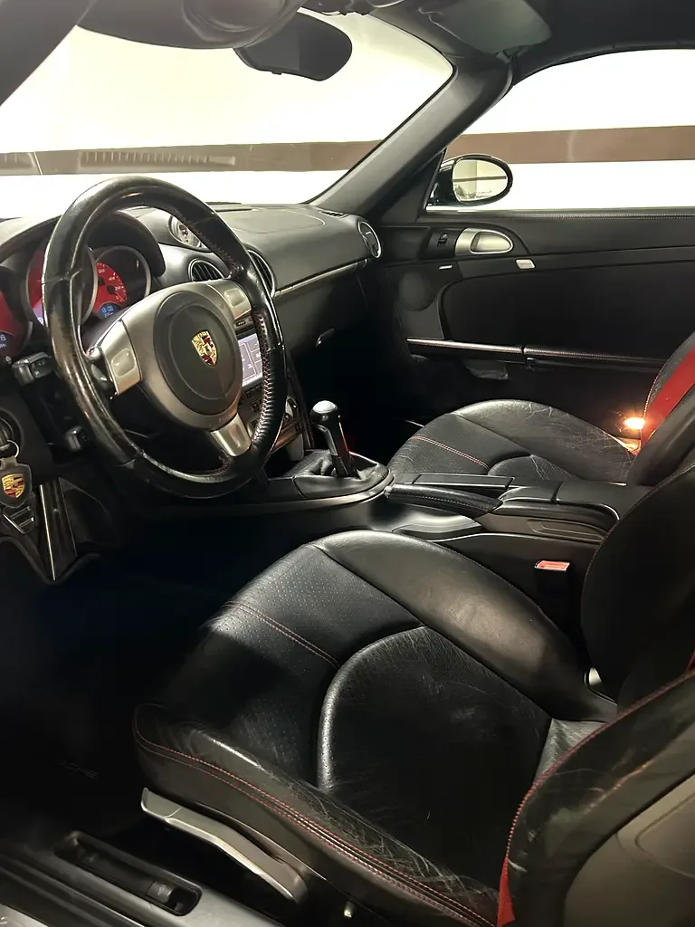Porsche Boxster 3.4 MT RS 60 Spyder (303 حصان) - 8