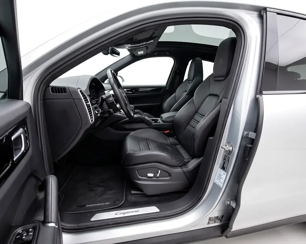 Porsche Cayenne 3.0 AT 4WD (340 حصان) - 8