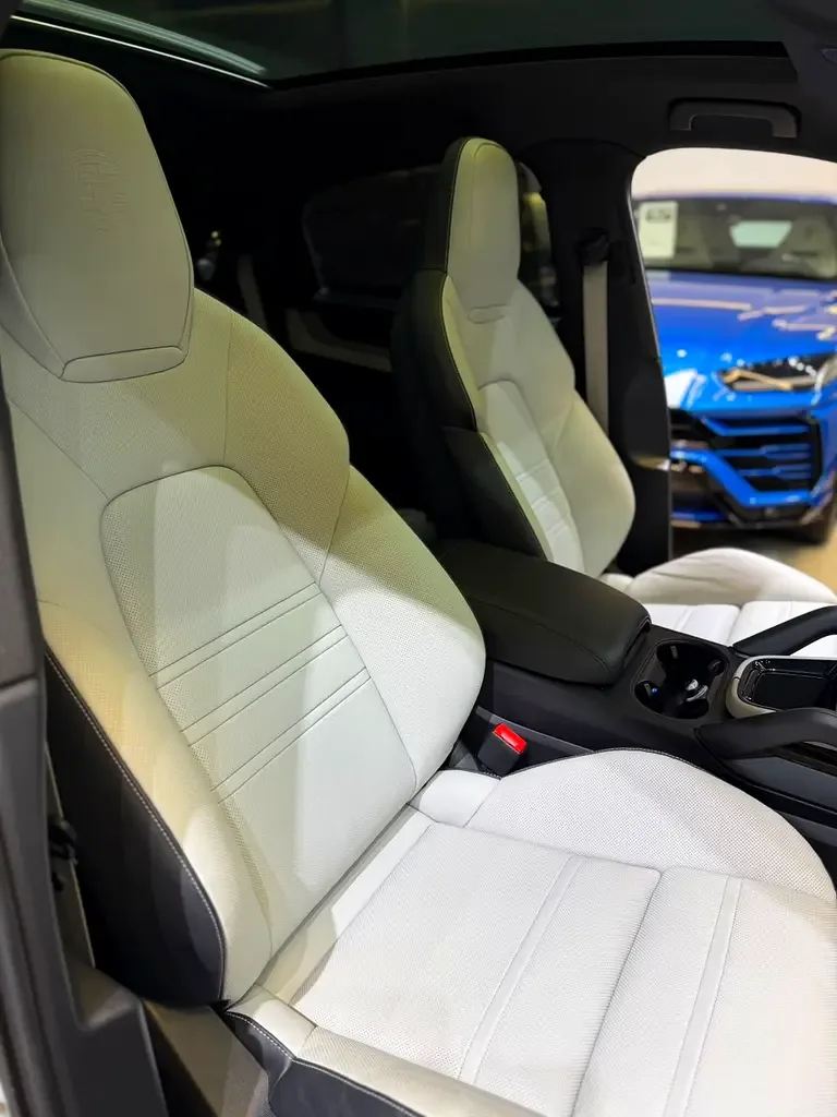 Porsche Cayenne 3.0 AT AWD (353 حصان) - 15