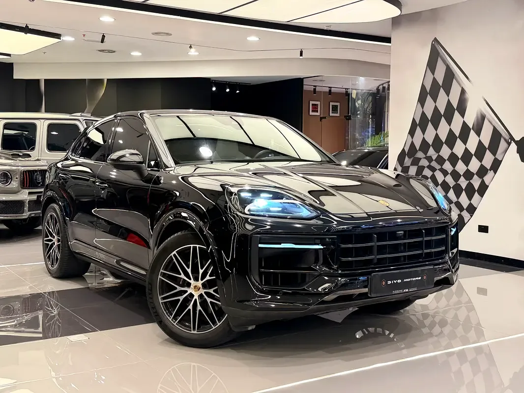 Porsche Cayenne 3.0 AT AWD (353 حصان) - 4