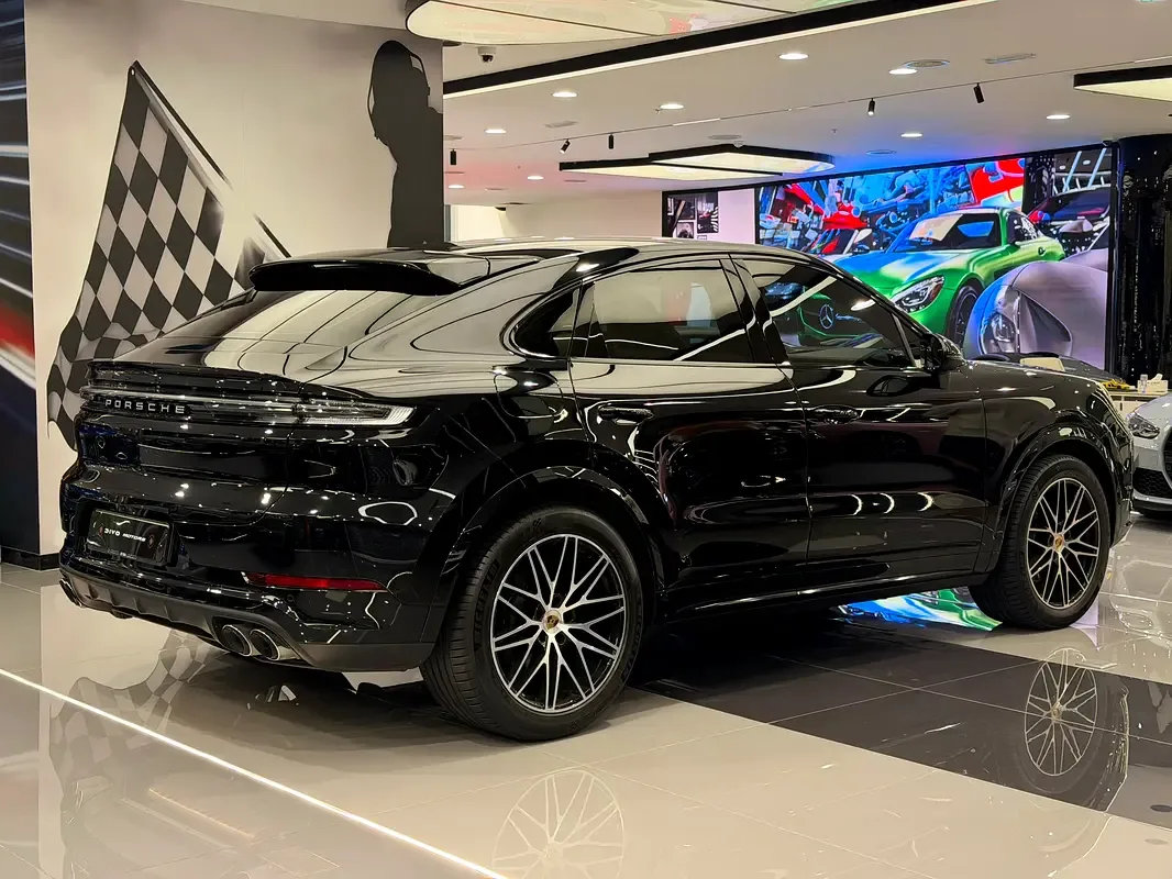 Porsche Cayenne 3.0 AT AWD (353 حصان) - 17