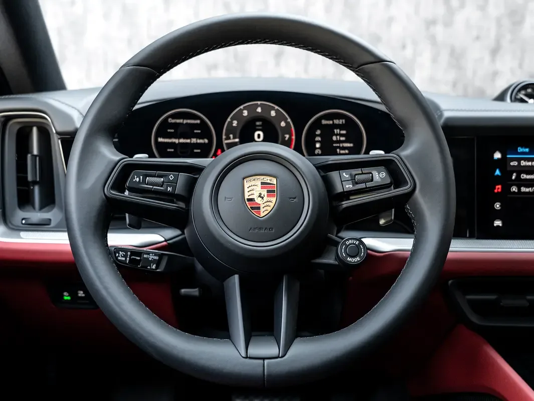 Porsche Cayenne 3.0 AT AWD (353 حصان) - 11
