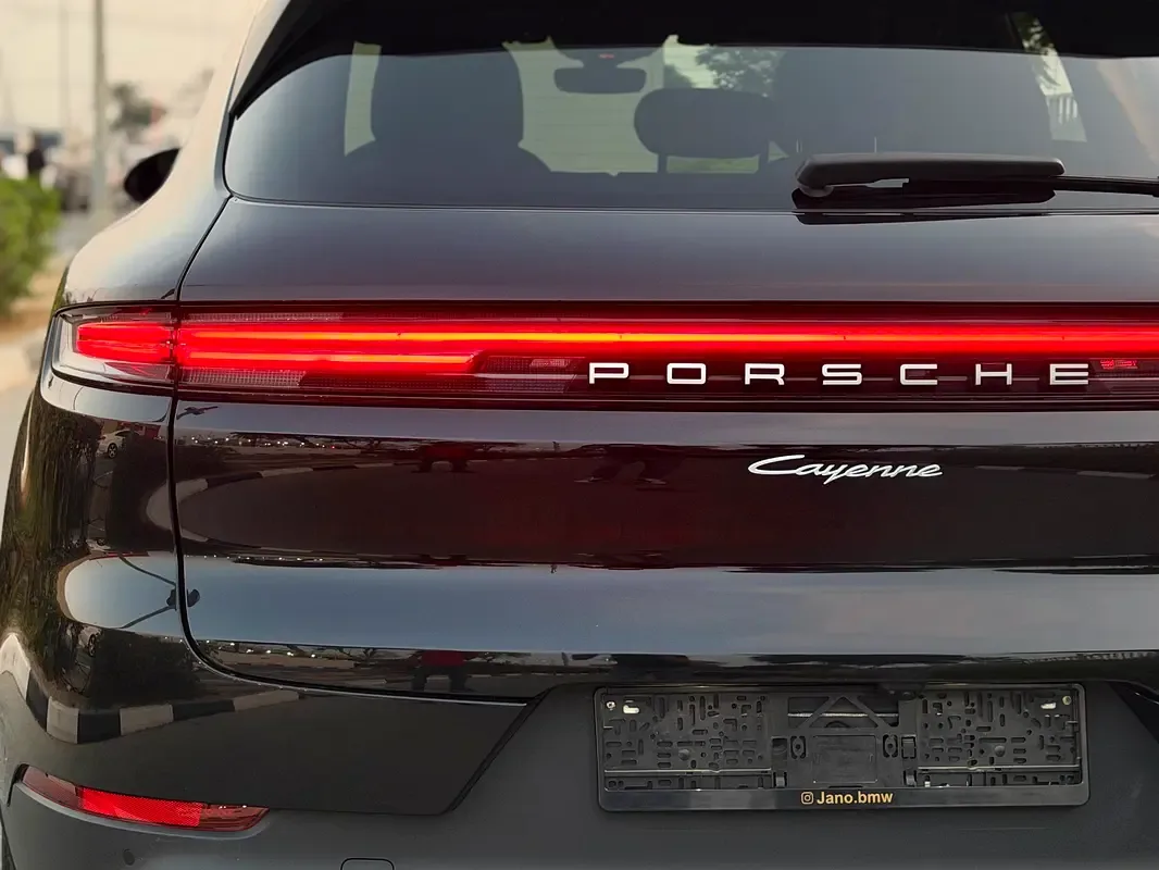 Porsche Cayenne 3.0 AT AWD (353 hp) - 8