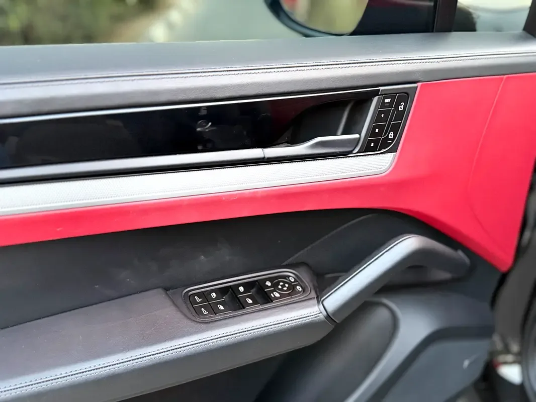 Porsche Cayenne 3.0 AT AWD (353 hp) - 13
