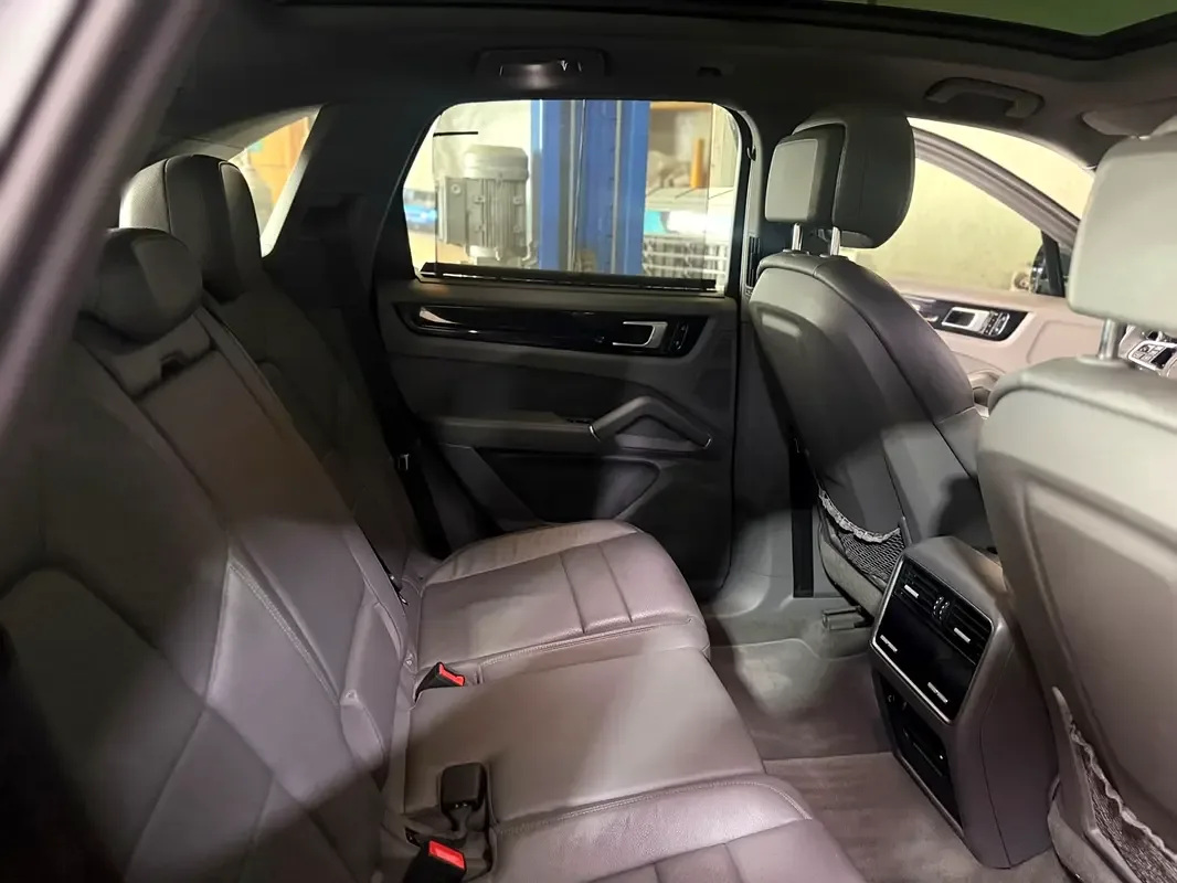 Porsche Cayenne 3.0 Tiptronic AWD (340 hp) - 5