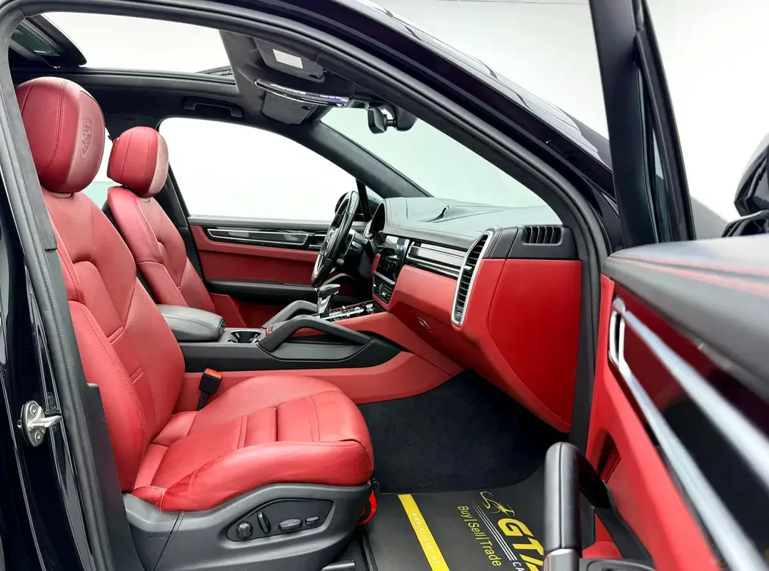Porsche Cayenne 4.0 AT 4WD (460 حصان) - 12