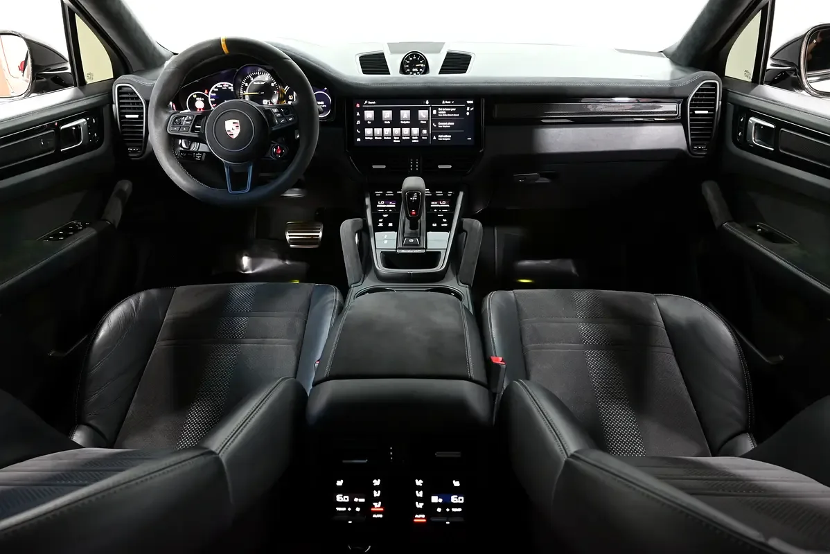 Porsche Cayenne 4.0 AT 4WD (640 حصان) - 8