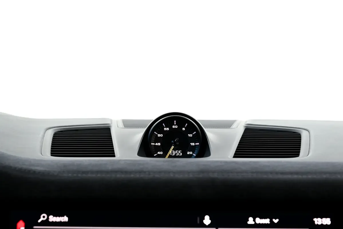 Porsche Cayenne 4.0 AT 4WD (640 حصان) - 12