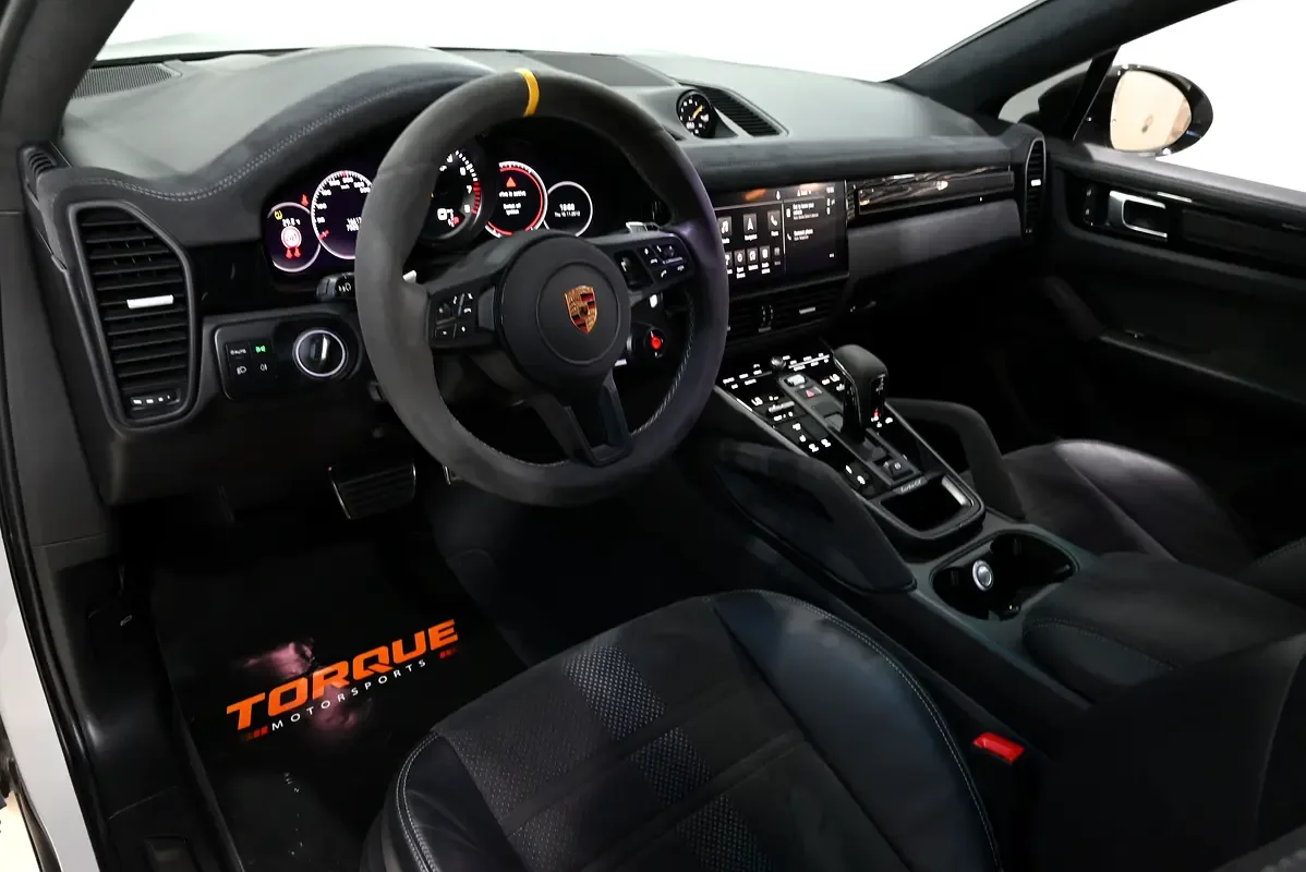 Porsche Cayenne 4.0 AT 4WD (640 حصان) - 18