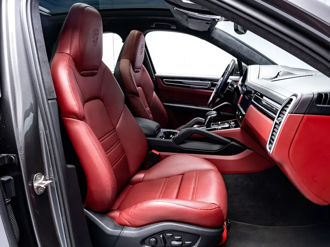 Porsche Cayenne 4.0 AT AWD (500 hp) - 9