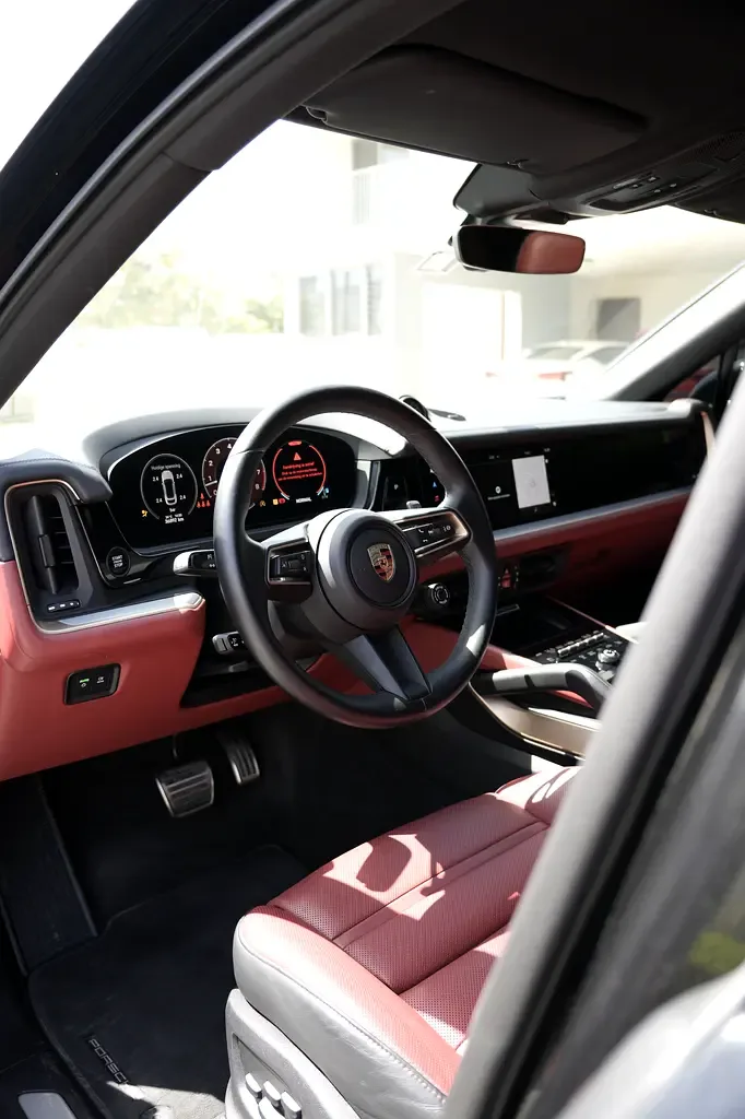 Porsche Cayenne 4.0 AT AWD (500 حصان) - 2