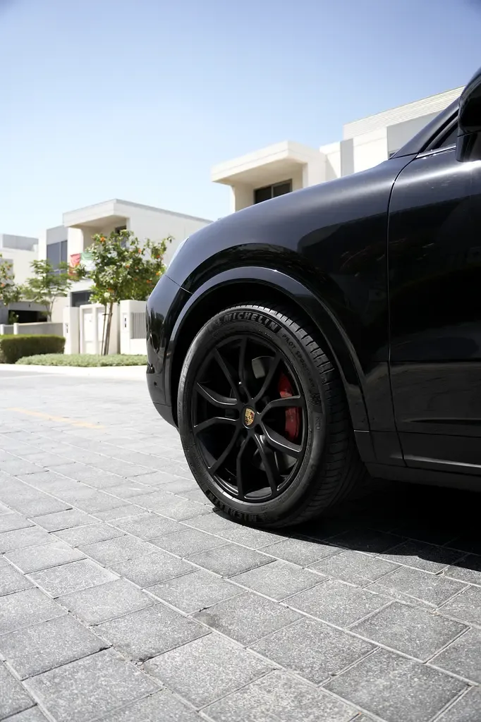 Porsche Cayenne 4.0 AT AWD (500 حصان) - 9