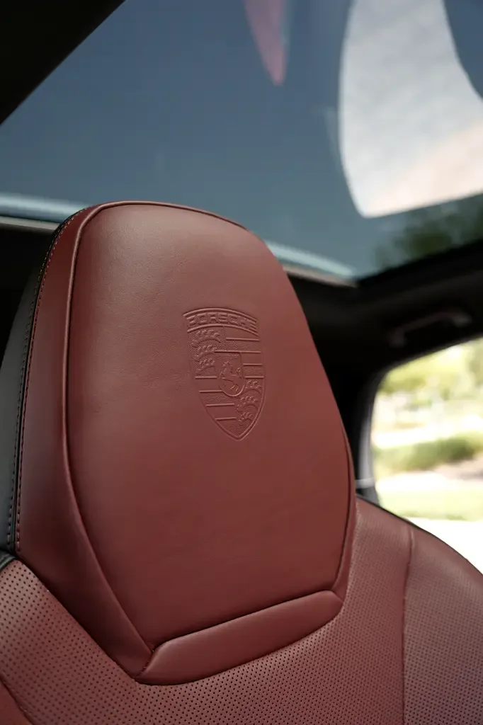 Porsche Cayenne 4.0 AT AWD (500 حصان) - 17
