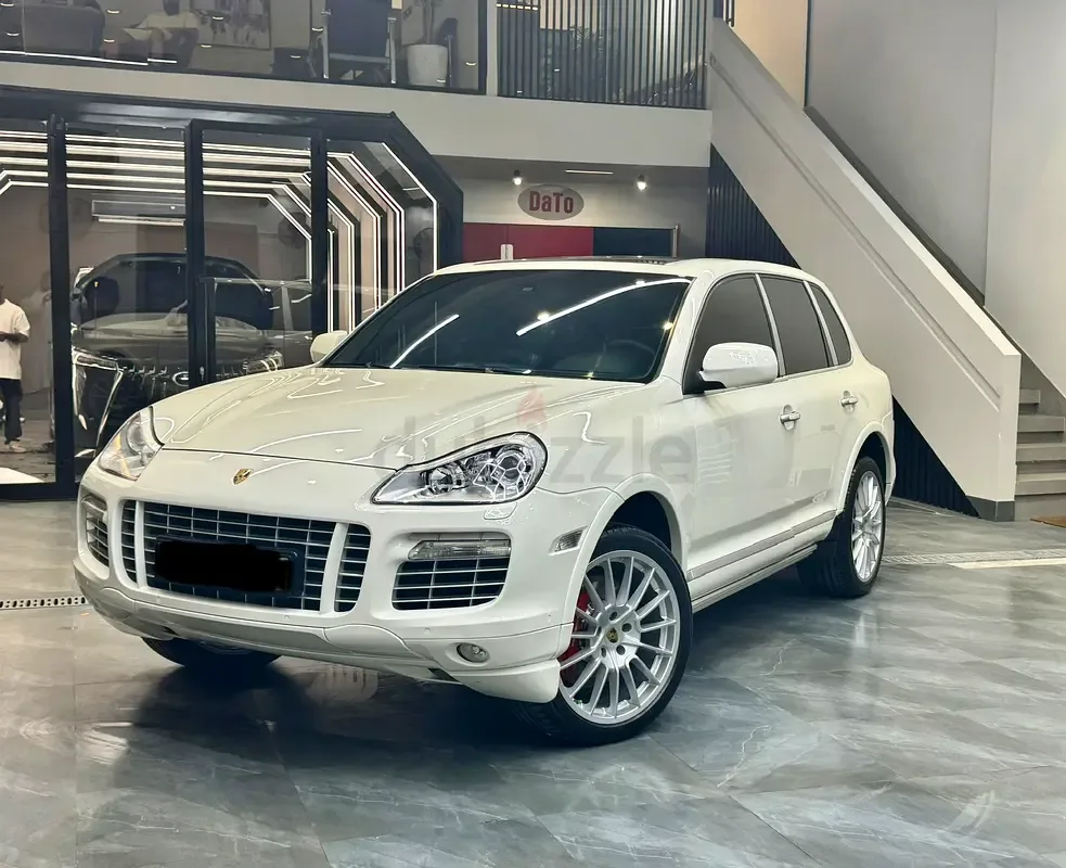 Porsche Cayenne 4.8 AT S (385 hp)