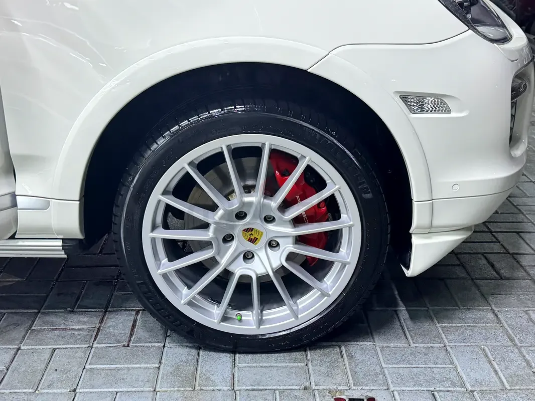 Porsche Cayenne 4.8 AT S (385 hp) - 7