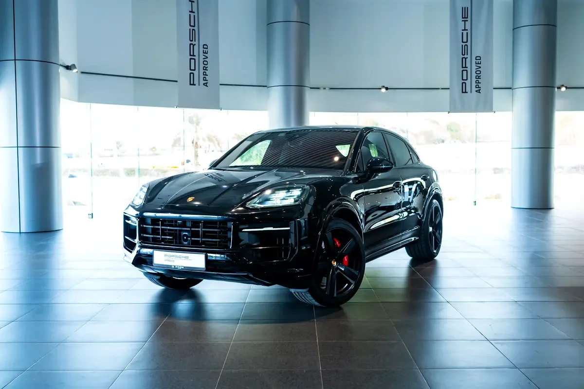 Porsche Cayenne E AT AWD (442 hp)