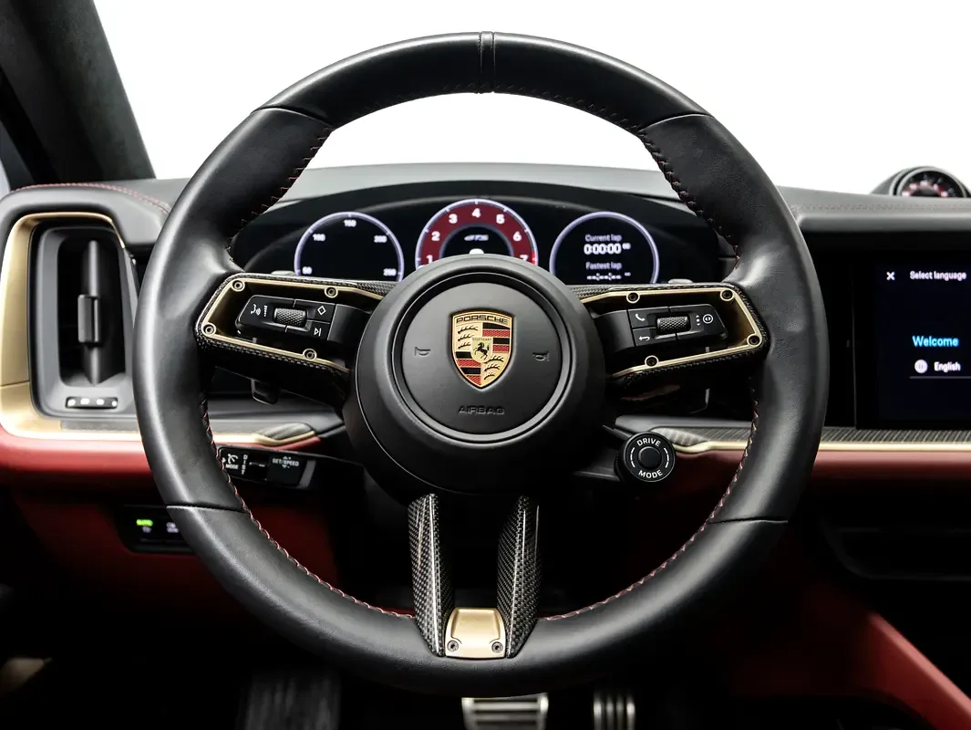Porsche Cayenne E AT AWD (442 حصان) - 11