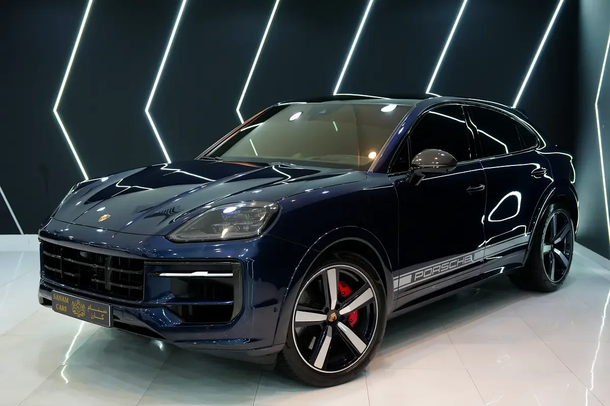 Porsche Cayenne E AT AWD (442 hp)