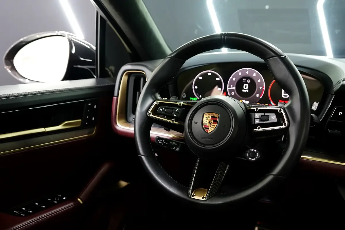 Porsche Cayenne E AT AWD (442 hp) - 4