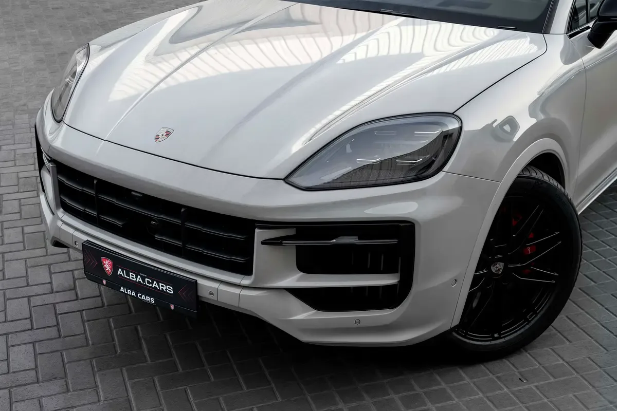 Porsche Cayenne E AT AWD (442 حصان) - 7