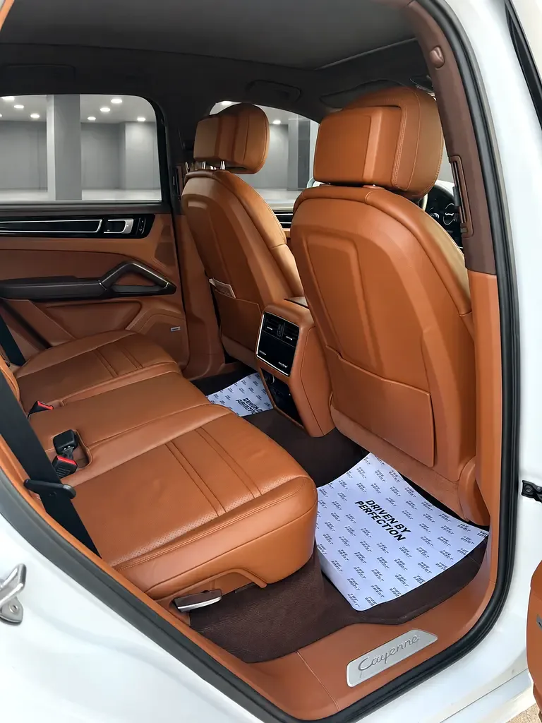 Porsche Cayenne S 2.9 Tiptronic AWD (440 حصان) - 19