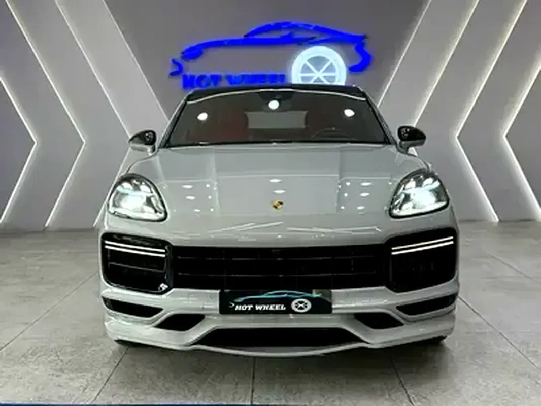Porsche Cayenne Turbo 4.0 Tiptronic AWD (550 hp) - 3