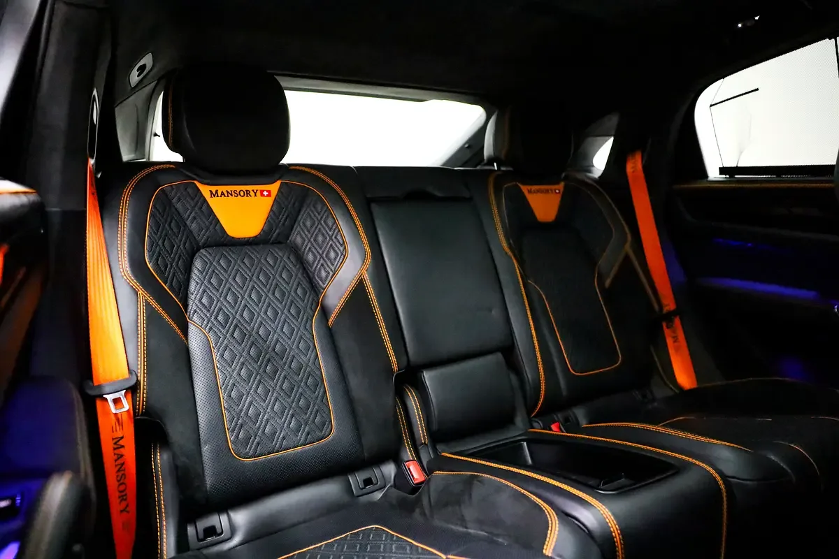 Porsche Cayenne Turbo 4.0 Tiptronic S AWD (550 حصان) - 10