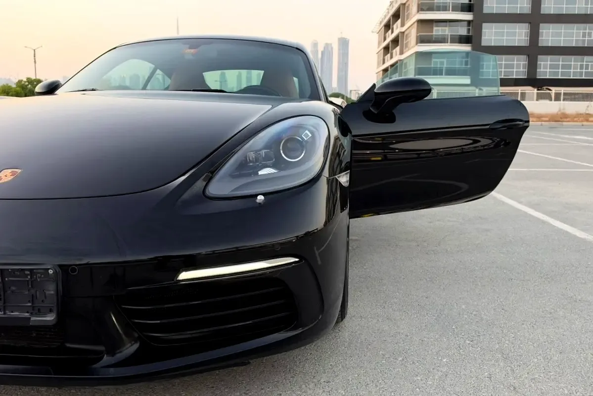 Porsche Cayman 2.0 AMT RWD (300 حصان) - 5