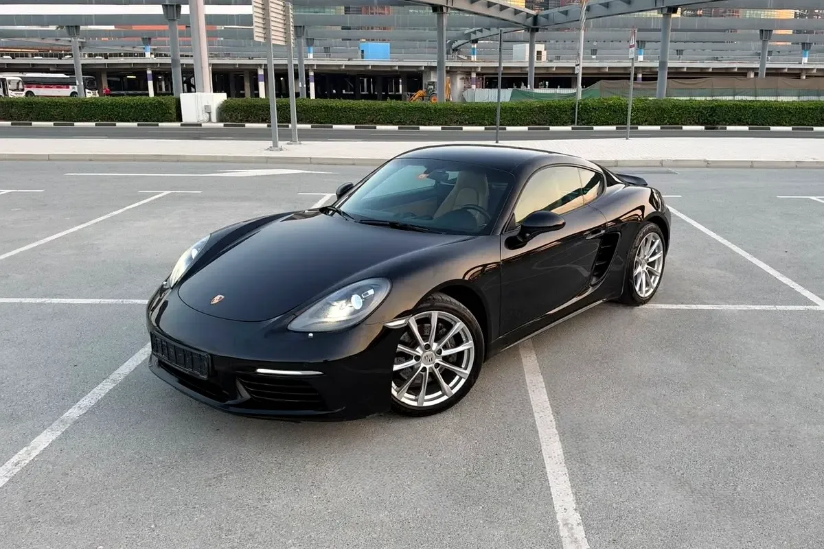 Porsche Cayman 2.0 AMT RWD (300 حصان) - 4