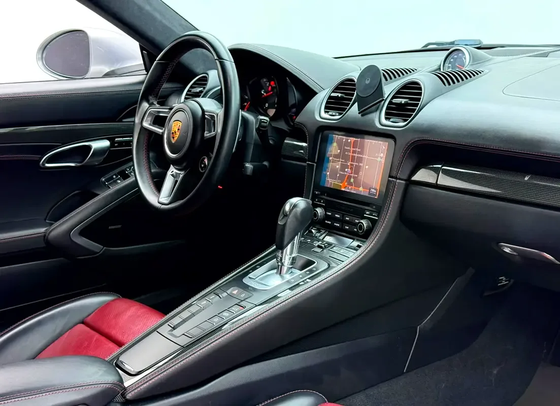Porsche Cayman 2.5 PDK (365 hp) - 11