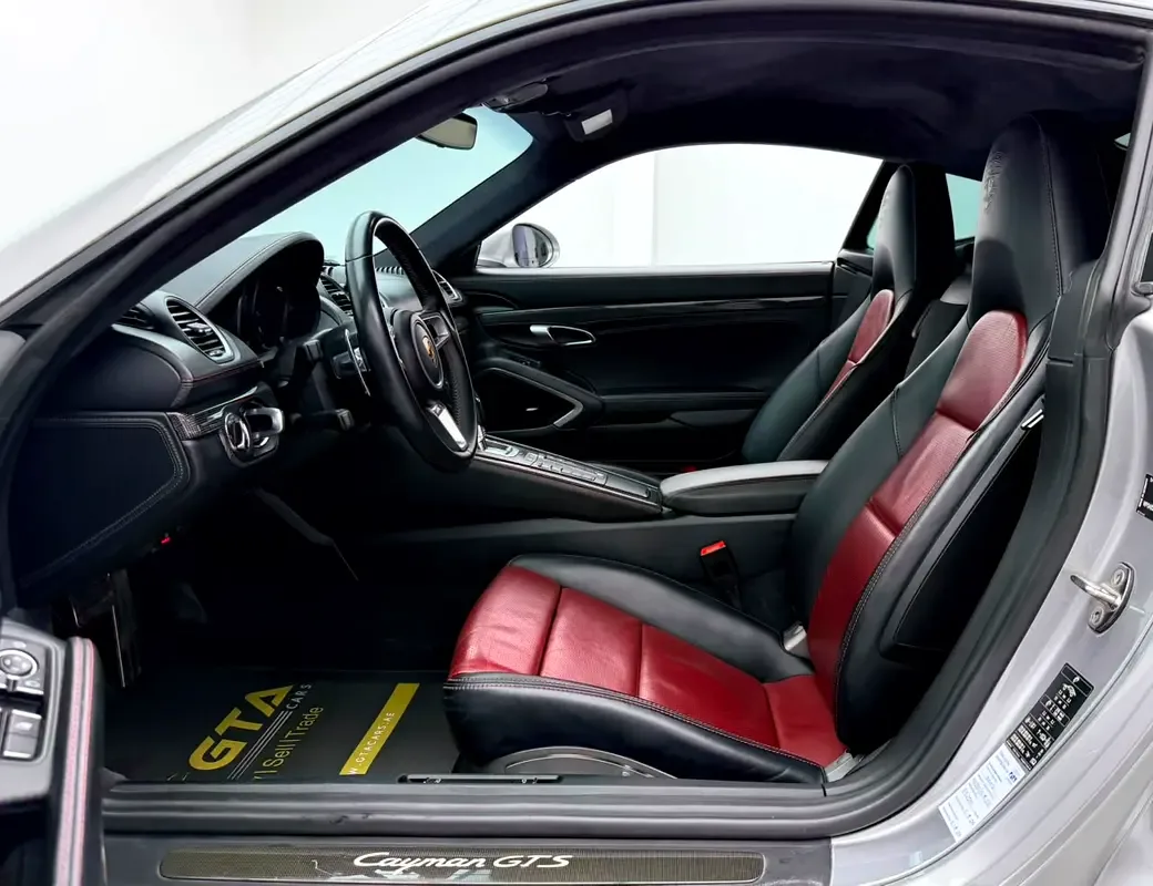 Porsche Cayman 2.5 PDK (365 hp) - 12