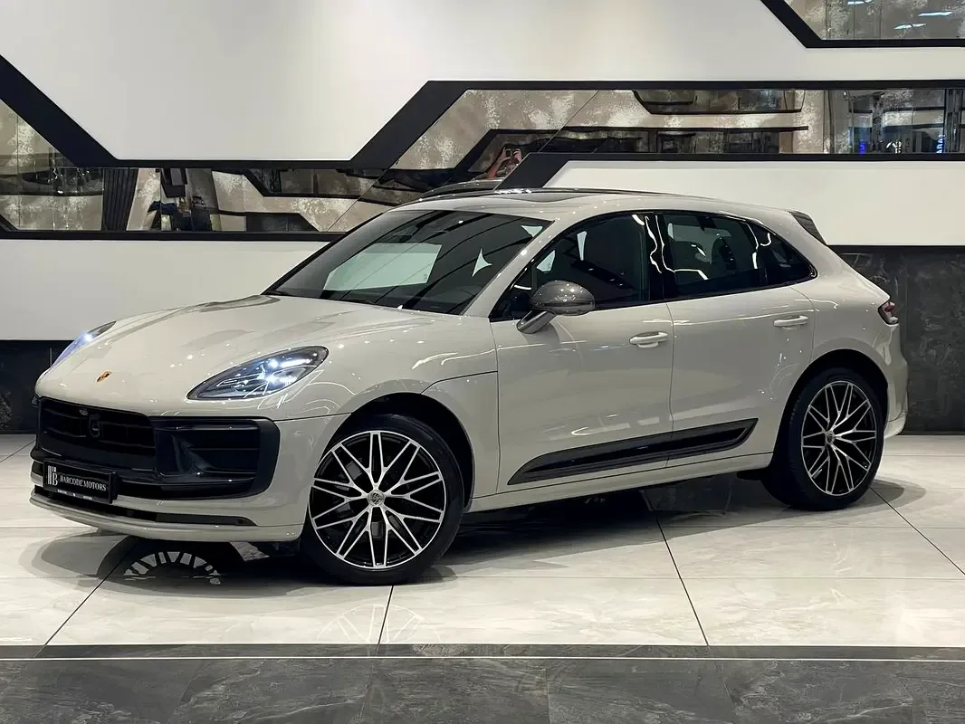 Porsche Macan 2.0 AMT 4WD (265 hp)