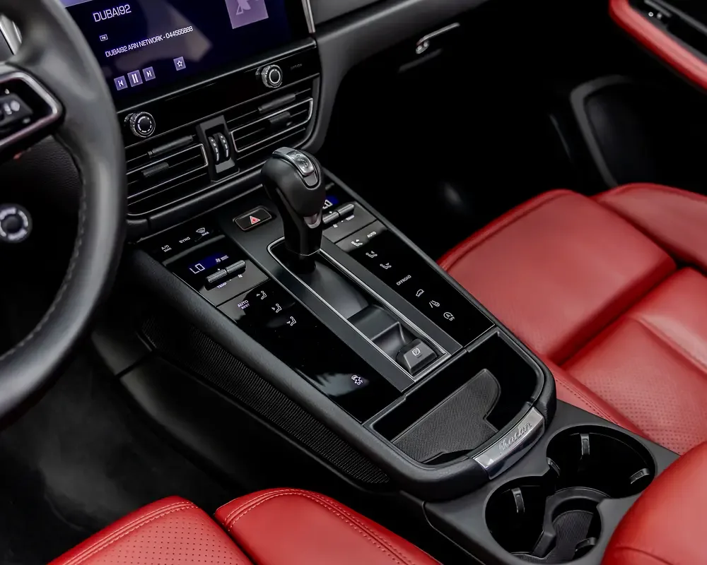Porsche Macan 2.0 AMT 4WD (265 hp) - 13