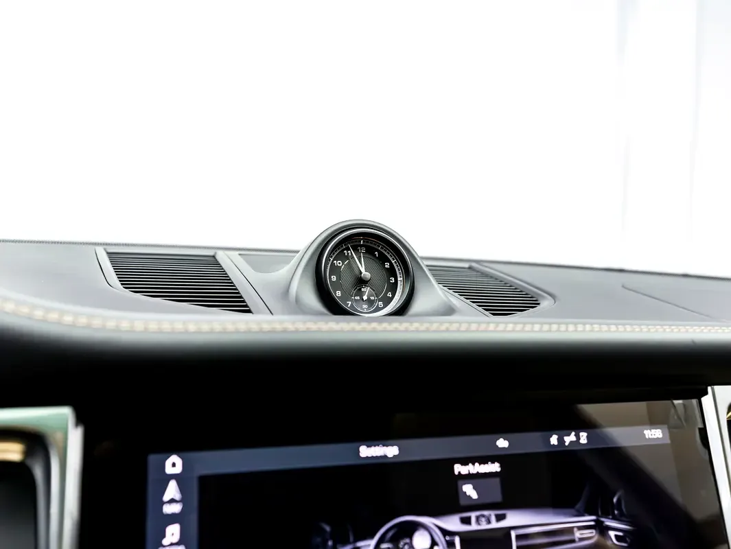 Porsche Macan 2.0 AMT 4WD (265 hp) - 15