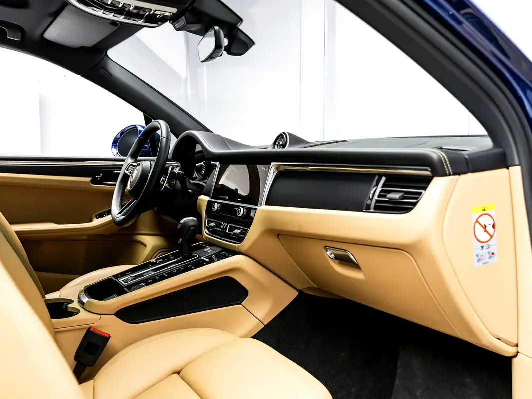 Porsche Macan 2.0 AMT 4WD (265 hp) - 14