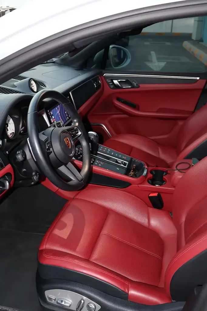 Porsche Macan 2.0 AMT 4WD (265 حصان) - 6